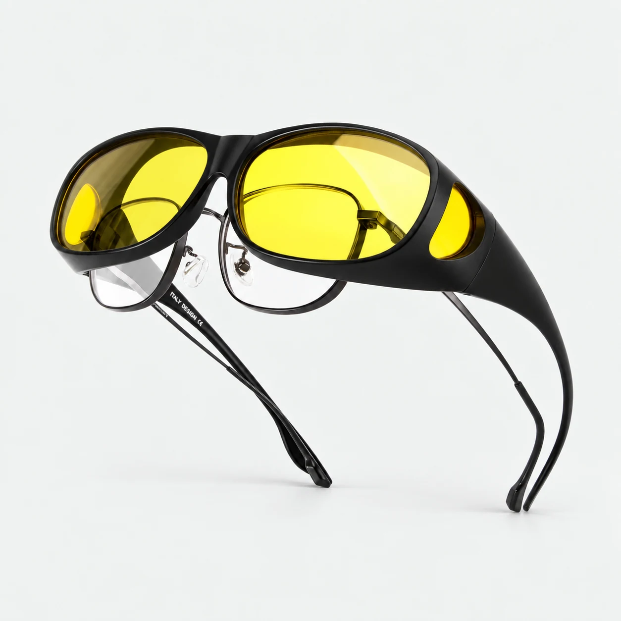 Sur-lunettes à verres jaunes CC-15, Vue principale